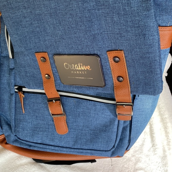 Vintage Backpack - Picture 3 of 4